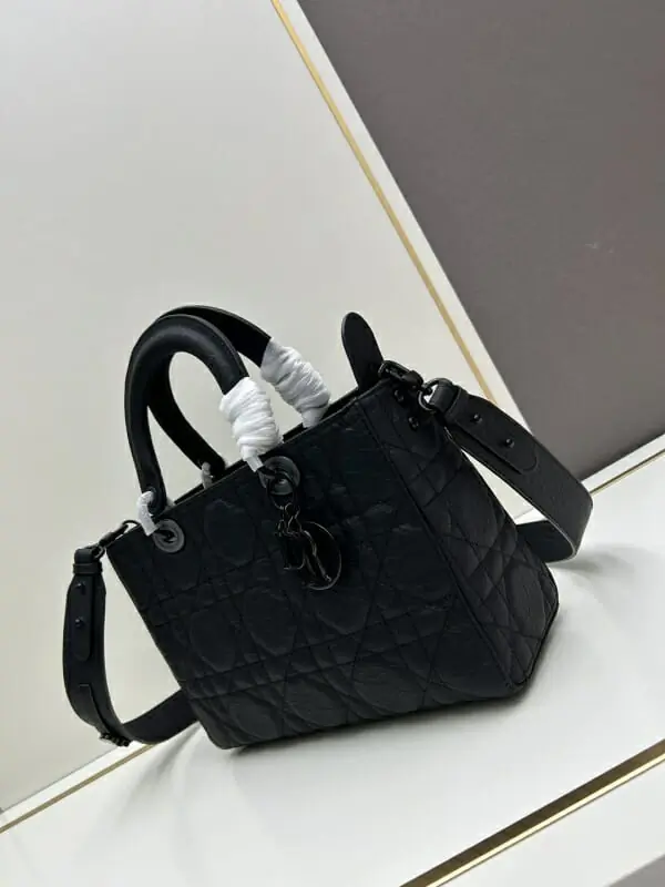 christian dior aaa qualite sac a main  pour femme s_122aa611